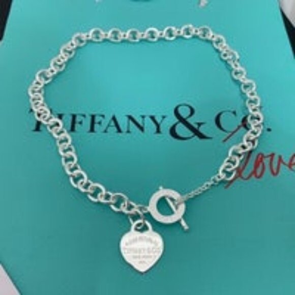 Dresses & Skirts - Tiffany & Co. Heart Tag Chain Link Necklace